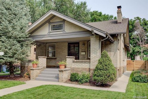 2218 Cherry St, Denver, CO, 80207-3749 | Card Image