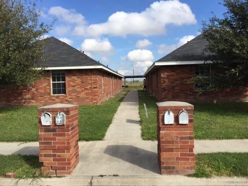 1815 W Portales Dr, Edinburg, TX, 78541-2764 | Card Image