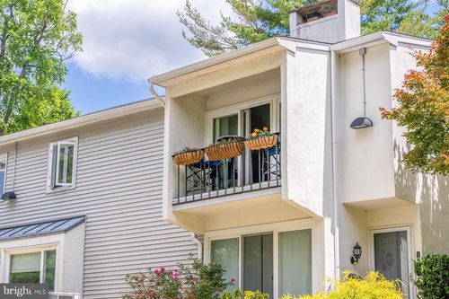 117 Oxley Ct, NEWTOWN SQUARE, PA, 19073-2143 | Card Image