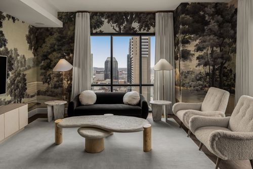 24-930 Commerce St, Nashville, TN, 37203-7272 | Card Image