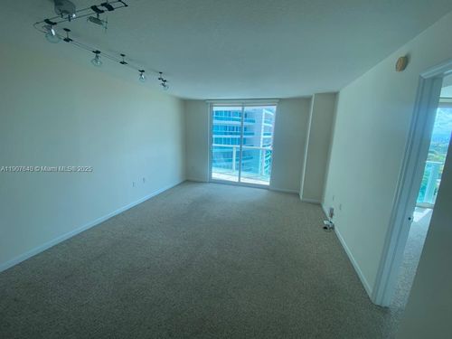 apt-1211-2101 Brickell Ave, Miami, FL, 33129-2114 | Card Image