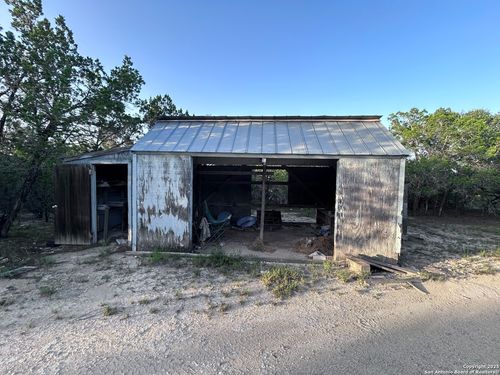 320 Frontier Ln, Bandera, TX, 78003-3738 | Card Image