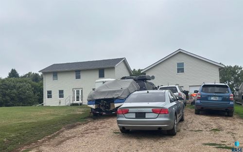 26695 Apple Ln Lane, Hartford, SD, 57033 | Card Image