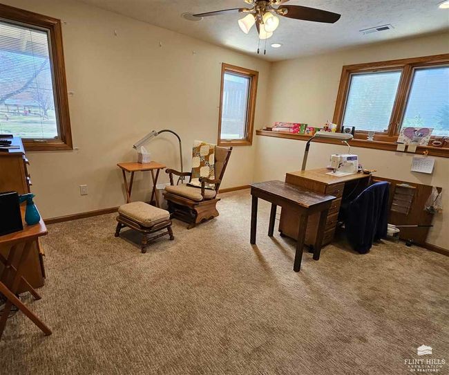1605 Parkplace Court, House other with 3 bedrooms, 3 bathrooms and null parking in Abilene KS | Image 35