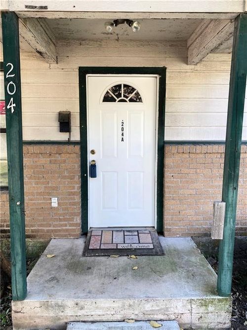 apt-a-204 Hall St, Elgin, TX, 78621-3070 | Card Image