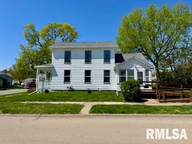 2334 N 6 Th St, House other with 3 bedrooms, 2 bathrooms and null parking in Clinton IA | Image 36