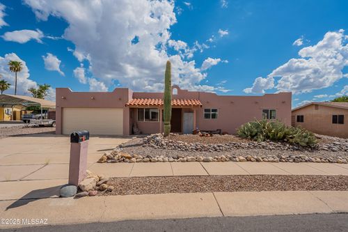3847 W Sunny Hills Pl, Tucson, AZ, 85741-1913 | Card Image