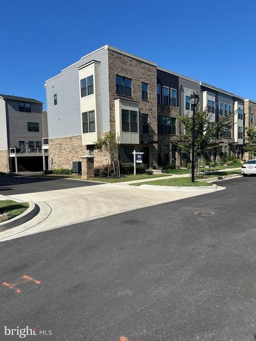 7113 Foundry St, BALTIMORE, MD, 21222-3065 | Card Image