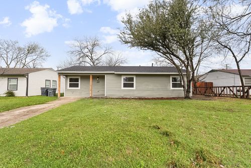 2655 Larry Dr, Dallas, TX, 75228-3936 | Card Image
