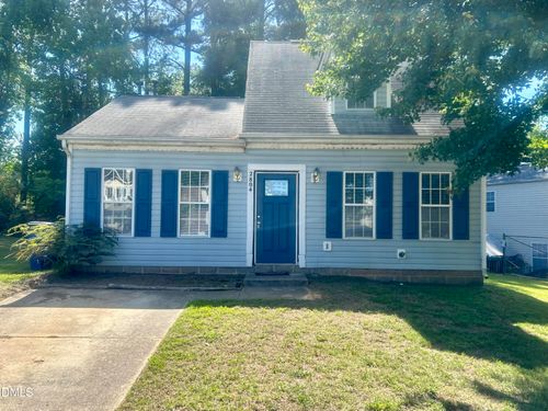 2804 Dancer Ct, Raleigh, NC, 27610-5886 | Card Image