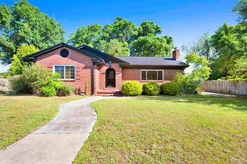 2016 E Scott St, Pensacola, FL, 32503-5433 | Card Image