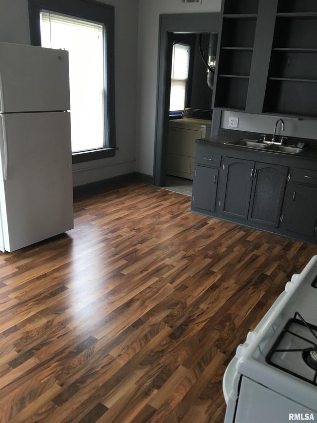 732 N Marquette St, Home with 0 bedrooms, 0 bathrooms and 6 parking in Davenport IA | Image 5