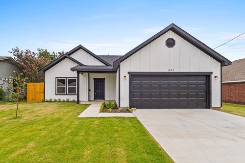 805 Melody Cir, Kaufman, TX, 75142-9663 | Card Image