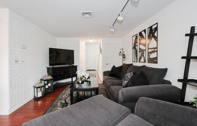 237 Stonebridge Dr, Condo with 2 bedrooms, 2 bathrooms and null parking in Nashua NH | Image 16