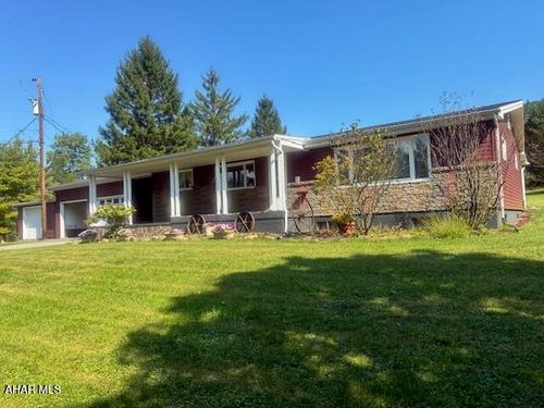 116 Gummo Ln, Hollidaysburg, PA, 16648-9175 | Card Image