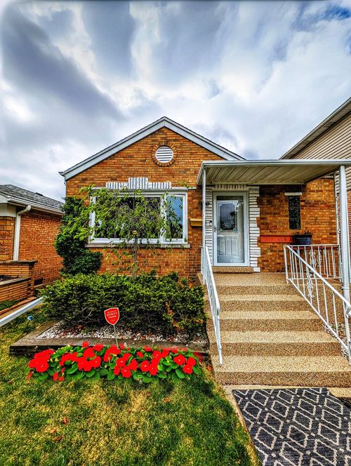 2311 Park Ave, North Riverside, IL, 60546-1347 | Card Image