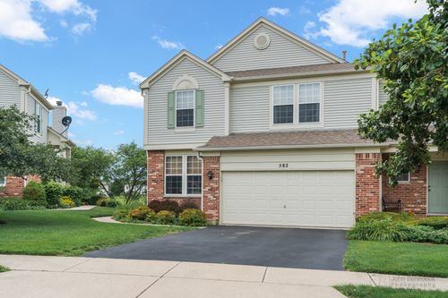 582 Woods Creek Ln, Algonquin, IL, 60102-6819 | Card Image