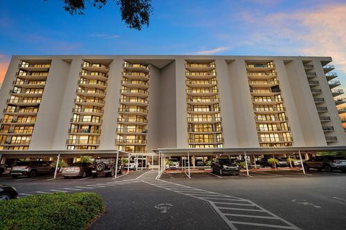 912-690 Island Way, CLEARWATER BEACH, FL, 33767-1928 | Card Image