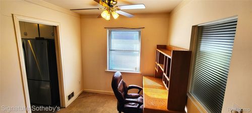 1166 E Kalama Ave, Madison Heights, MI, 48071-4125 | Card Image