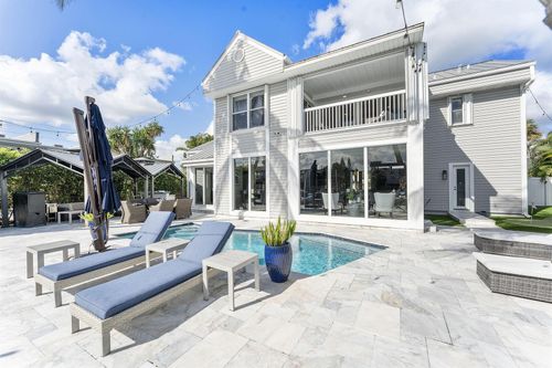 910 Jasmine Dr, Delray Beach, FL, 33483-4700 | Card Image