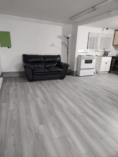 8884 Rue D'Iberville, Montréal, QC, H1Z2P9 | Card Image