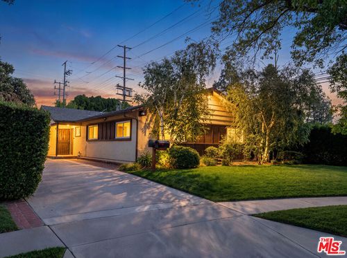 22756 Mobile St, West Hills, CA, 91307-3613 | Card Image