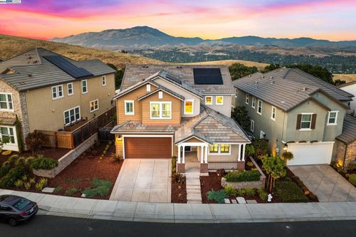 808 Via Palermo, San Ramon, CA, 94583-3054 | Card Image