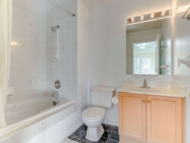 UNIT-8 - 4 Cox Blvd, Condo with 3 bedrooms, 3 bathrooms and 2 parking in Markham ON | Image 10
