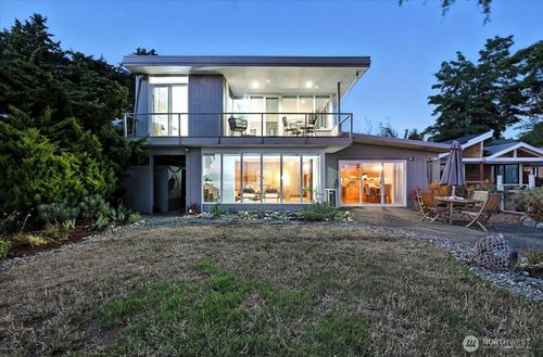 78 Point Fosdick Dr Nw, Gig Harbor, WA, 98335-7866 | Card Image