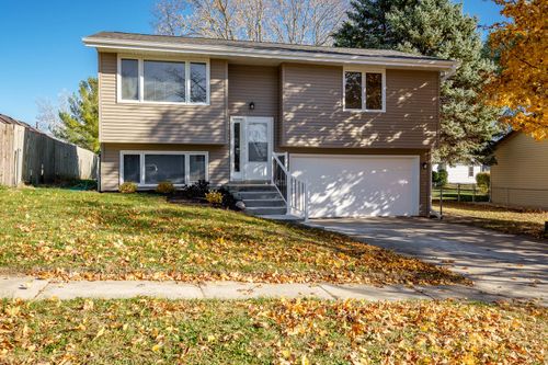 4749 Winford Ln, Loves Park, IL, 61111-6907 | Card Image