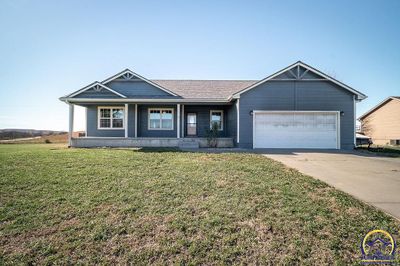 105 Sunset Ln, House other with 4 bedrooms, 3 bathrooms and null parking in Maple Hill KS | Image 1