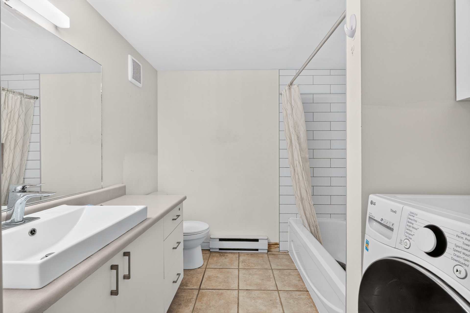 Residential Lease in Québec (Les Rivières)
