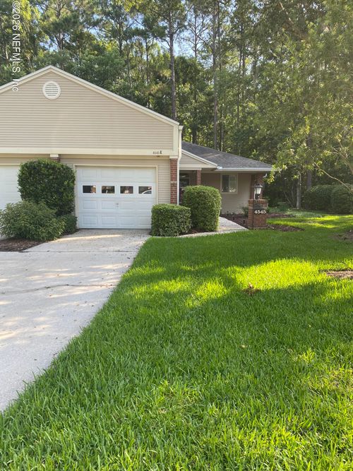 4545 Middleton Park Cir E, JACKSONVILLE, FL, 32224-6609 | Card Image