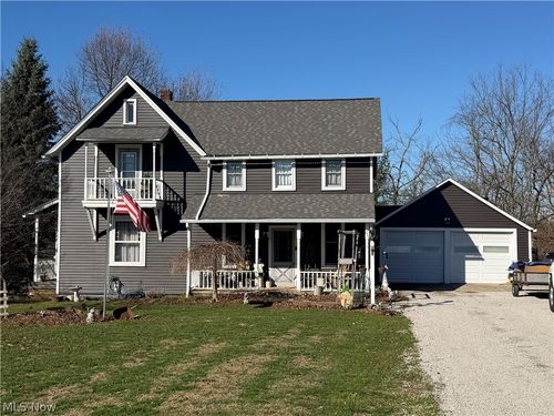 611 Mill St Se, Canton, OH, 44707-1572 | Card Image