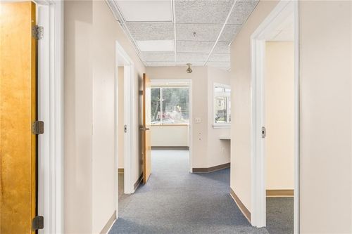 2-37 Washington St, West Warwick, RI, 02893-4927 | Card Image