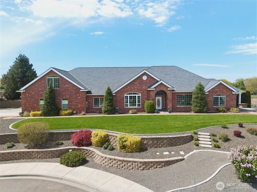 75 Wolf Fork Pl, Walla Walla, WA, 99362-7763 | Card Image