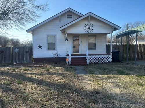 720 Liberty Ave, Okmulgee, OK, 74447-6404 | Card Image