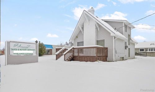 509 Elizabeth Lake Rd, Waterford, MI, 48328-3304 | Card Image