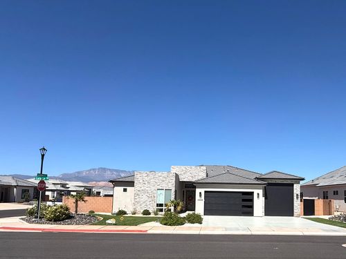 4306 W Lucy Ln, Hurricane, UT, 84737-5131 | Card Image