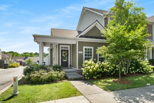 1505 Winding Creek Dr, Nolensville, TN, 37135-8516 | Card Image