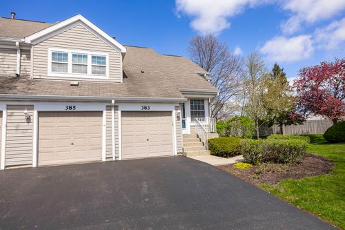 383 Wexford Ct, Carol Stream, IL, 60188-4829 | Card Image