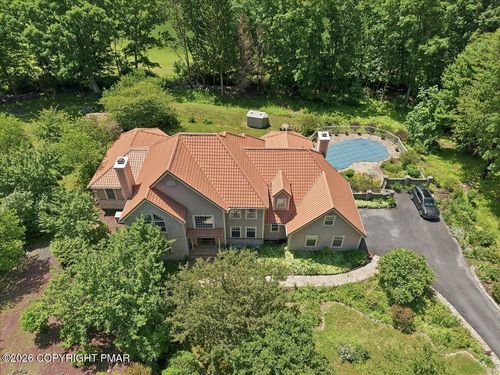 183 Chatham Hill Rd, Stroudsburg, PA, 18360-6625 | Card Image