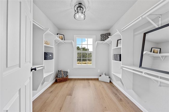 1648 Old Ranch Rd, House other with 5 bedrooms, 3 bathrooms and null parking in China Spring TX | Image 18