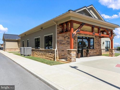 127 Crimson Cir, Martinsburg, WV, 25403-6609 | Card Image