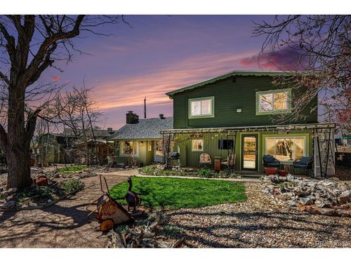 9795 Morrison Rd, Lakewood, CO, 80227-2805 | Card Image