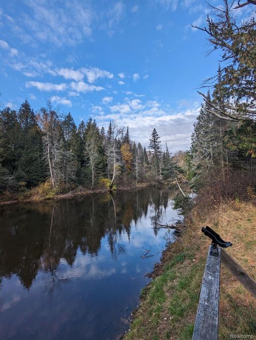 1750 Iron Pin Trl, Gwinn, MI, 49841 | Card Image