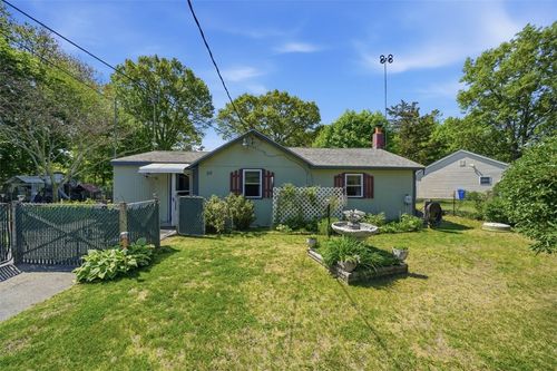 50 Lane 2, Warwick, RI, 02888-5653 | Card Image