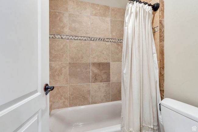 9967 6670, House other with 7 bedrooms, 5 bathrooms and 9 parking in Highland UT | Image 55