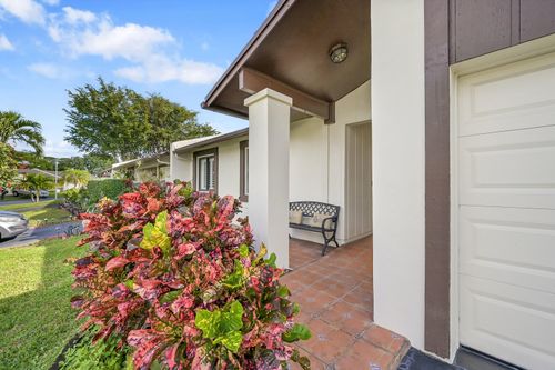 15903 Laurel Oak Circle, Delray Beach, FL, 33484 | Card Image