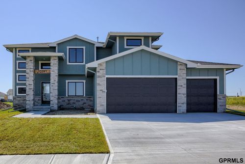 12391 Fenwick St, Papillion, NE, 68046-5064 | Card Image